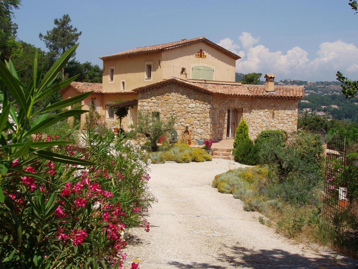 Un Petit Paradis En Provence Fréjus